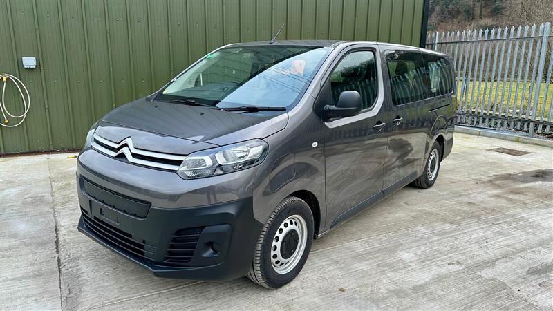 Citroen e-SpaceTourer image 1